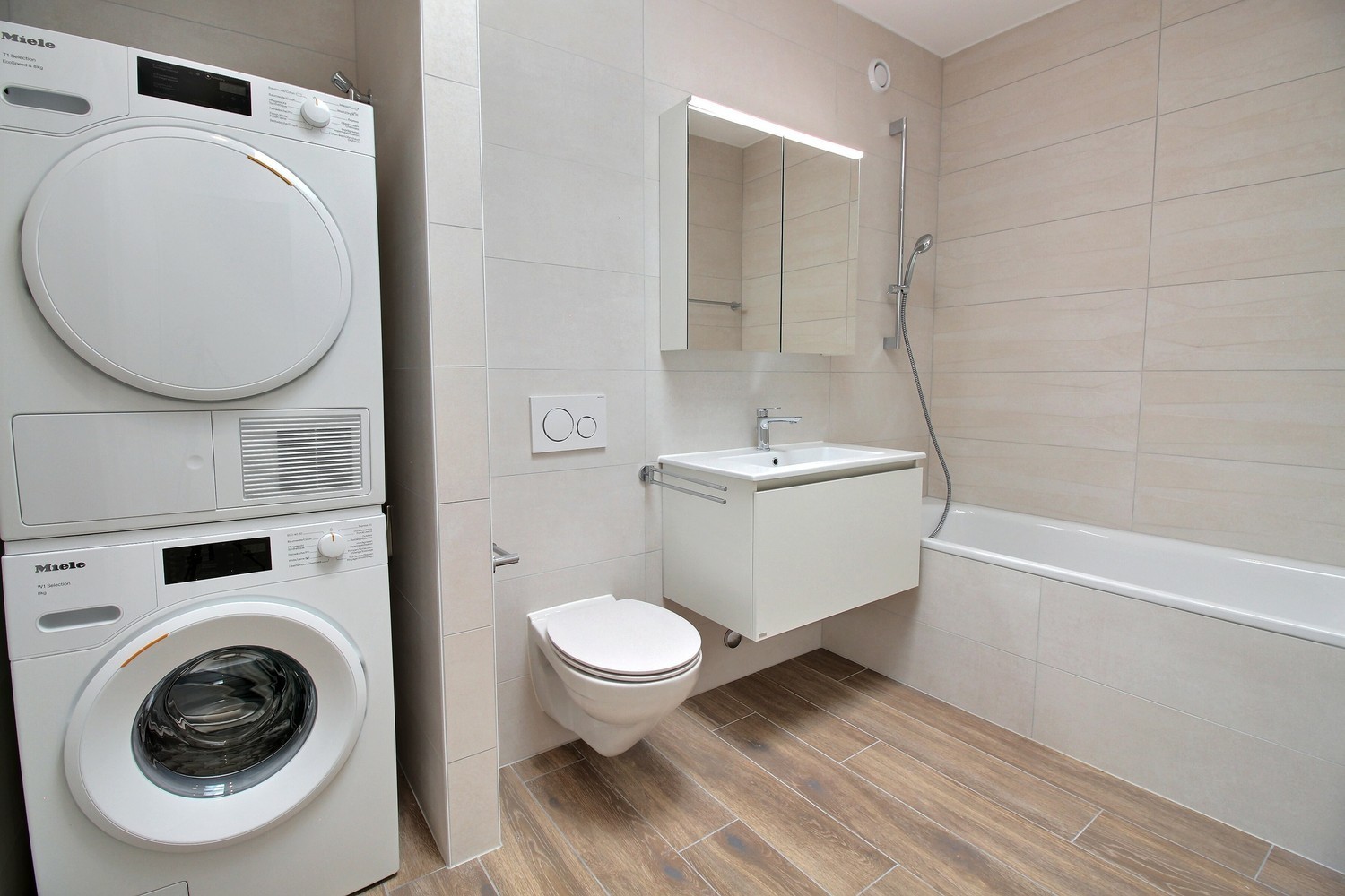 5 ½ rooms apartment