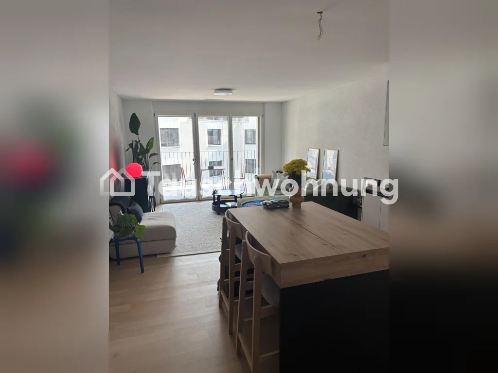 Appartement de 2 ½ pièces

Proposant un appartement de 2,5 pièces à Zurich, District 3. 80 sq. meters, bâtiment neuf achevé en avril 2025, je suis le premier locataire de l'unité. Grand balcon, lave-linge et sèche-linge privés, espace de stockage supplémentaire en cave, ascenseur dans l'immeuble. Un
