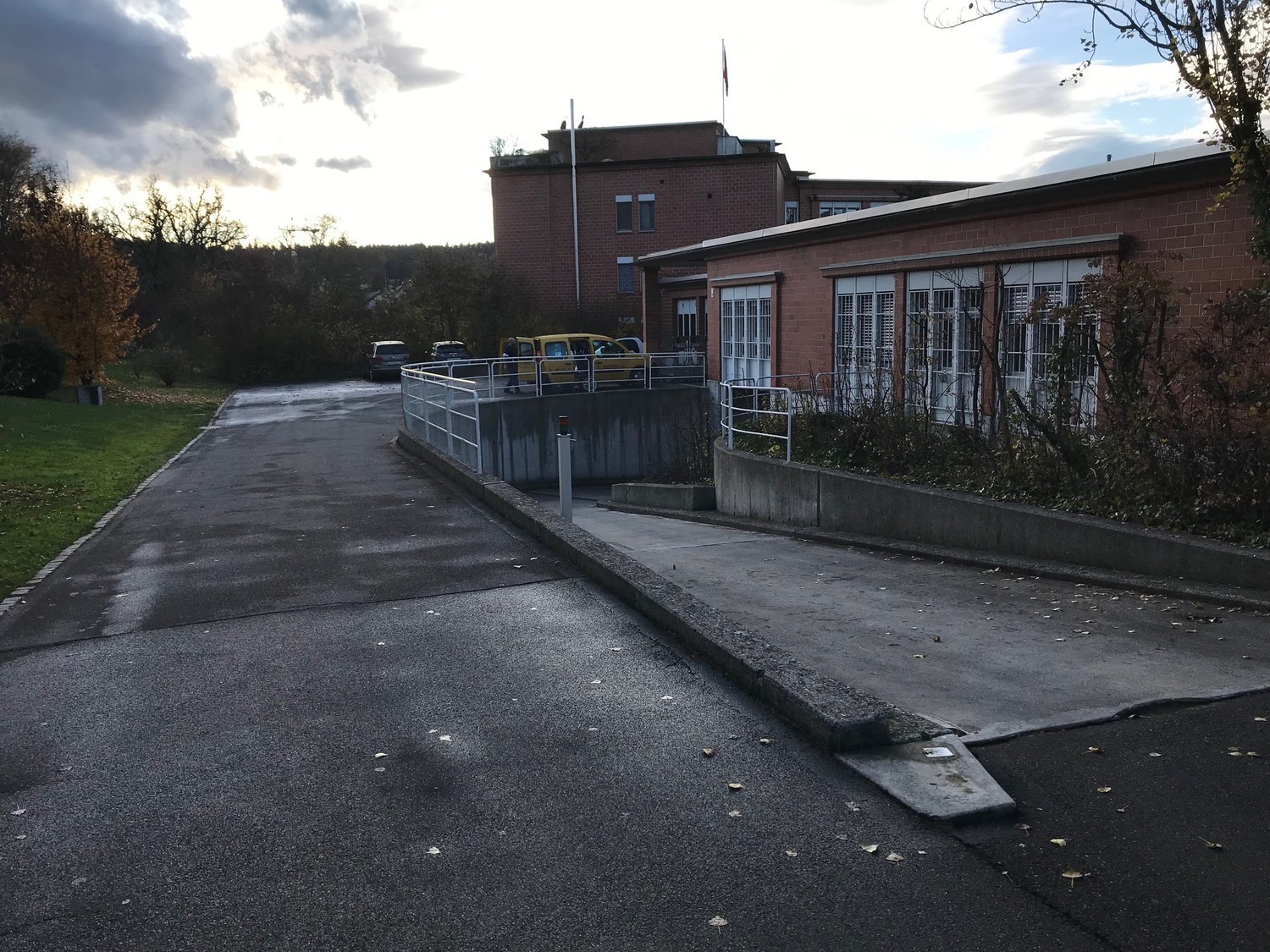 84m² commercial