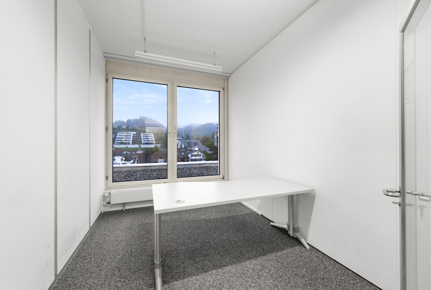 793m² commerciale