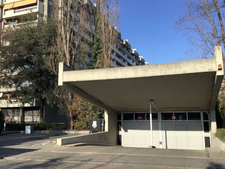 Posto auto interrato