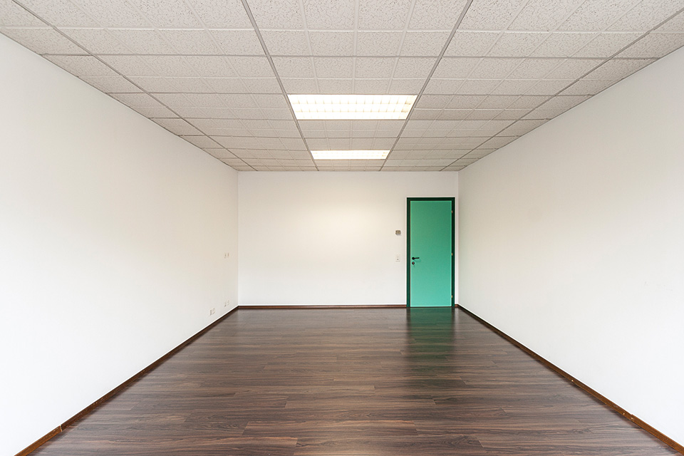 87m² office