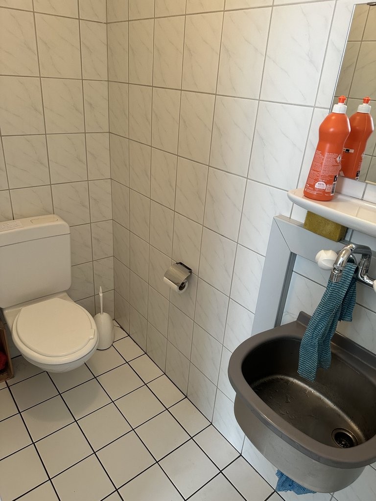 45m² shop