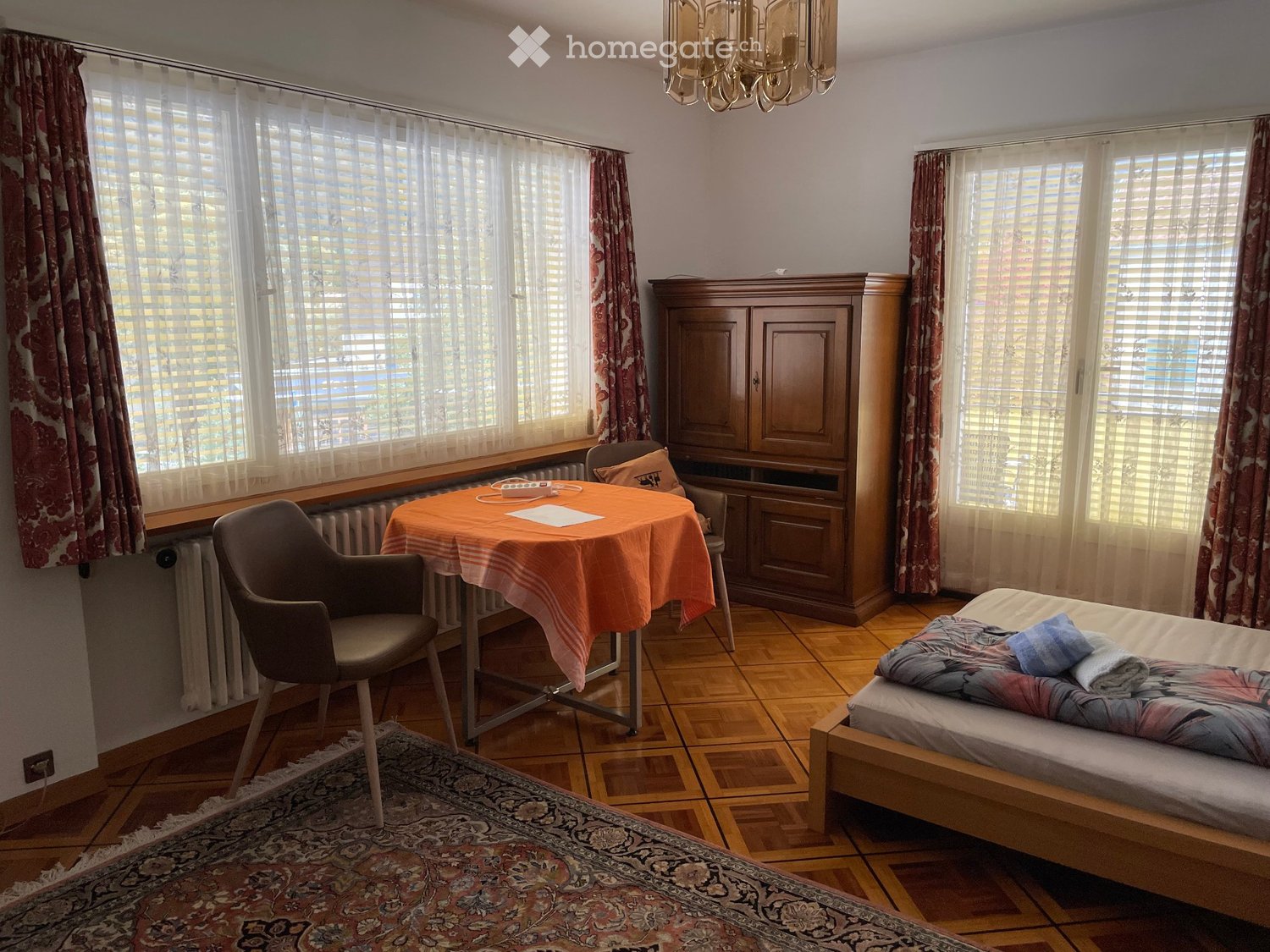 1 room single room