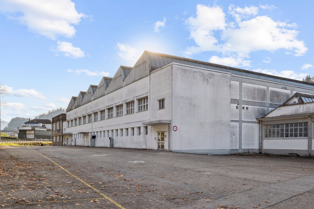 1500m² office