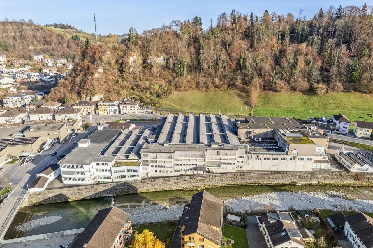 1500m² office