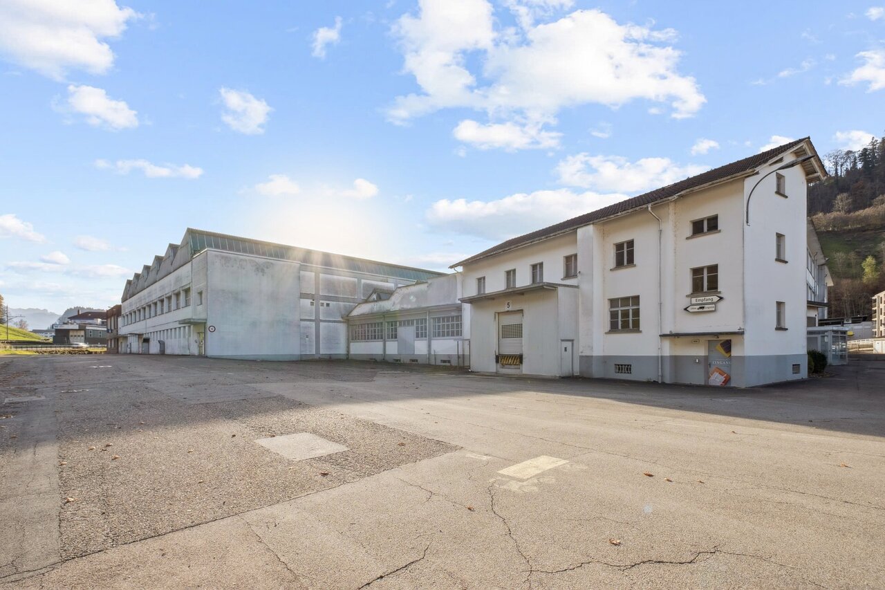 1500m² office