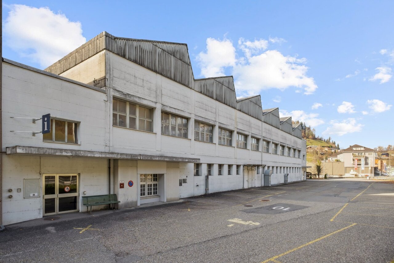 1500m² office