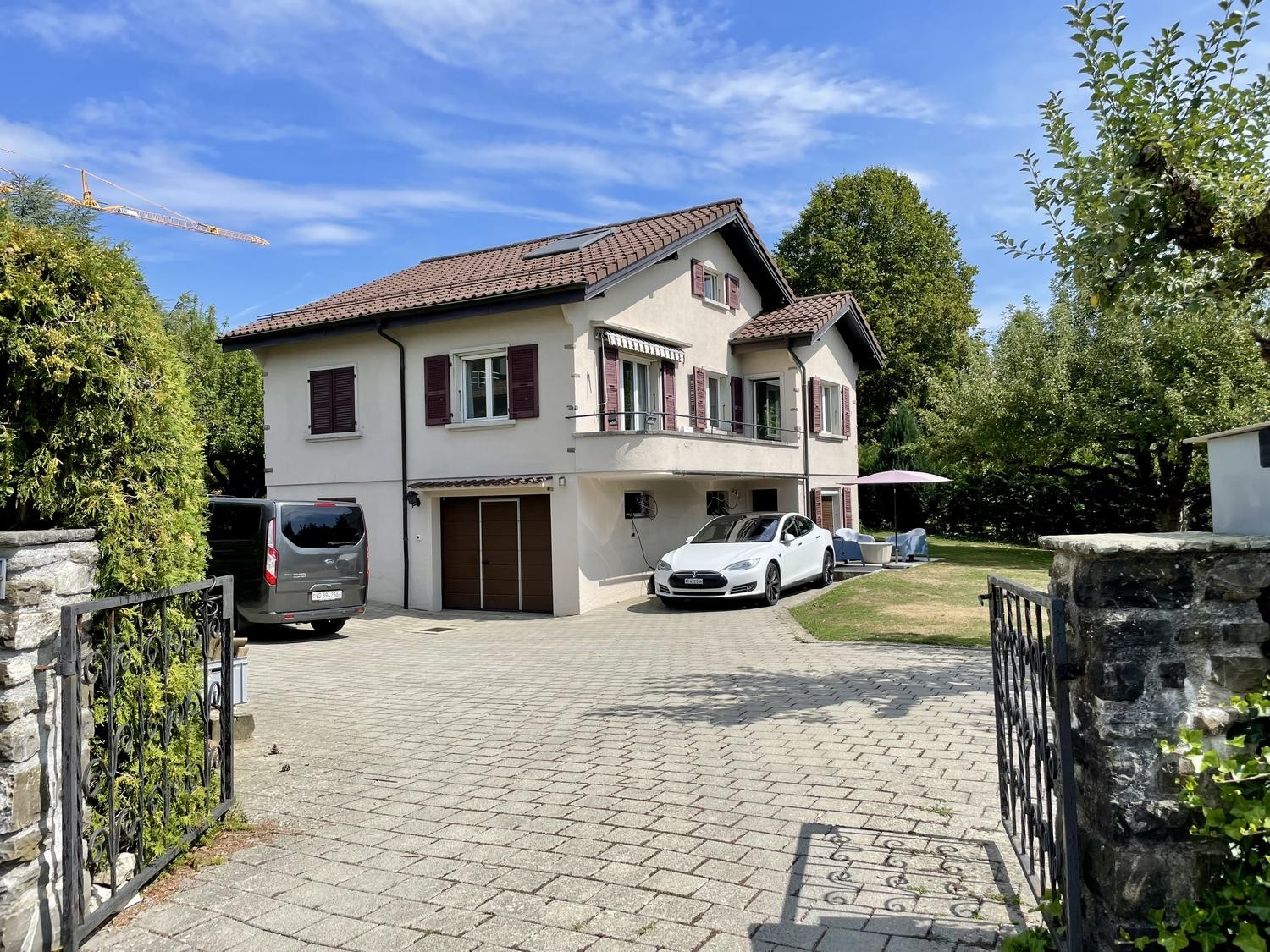 6 rooms single house
