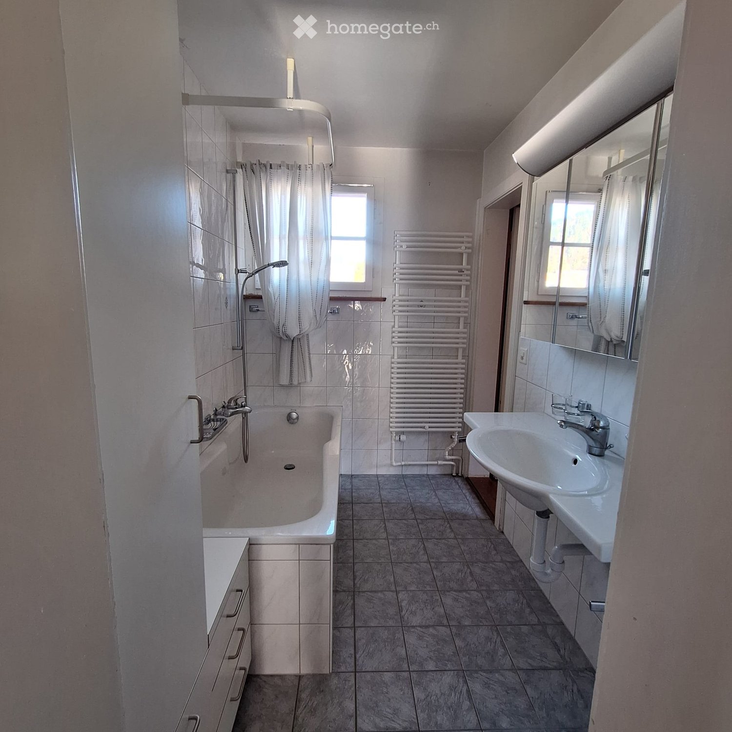 1 room single room