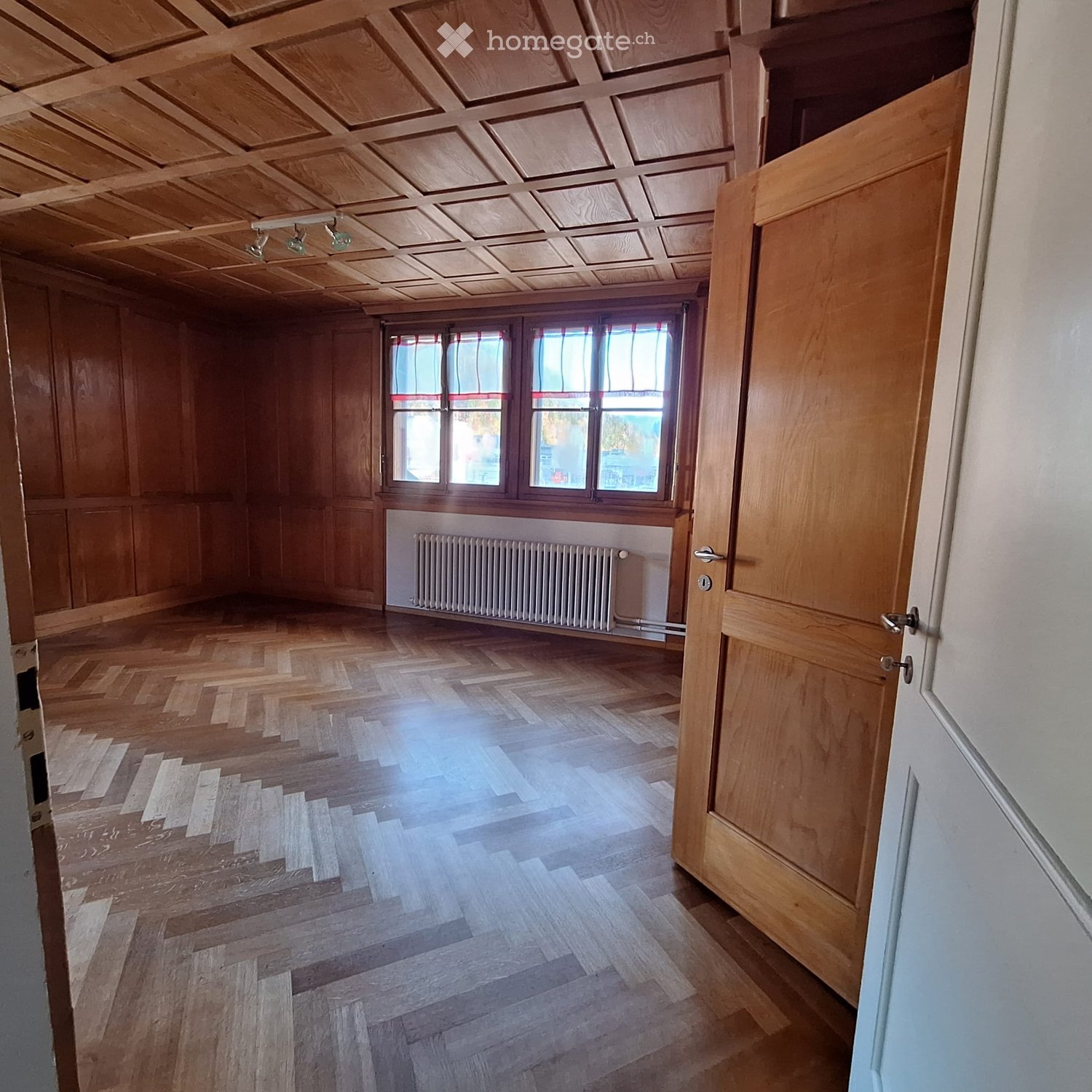 1 room single room