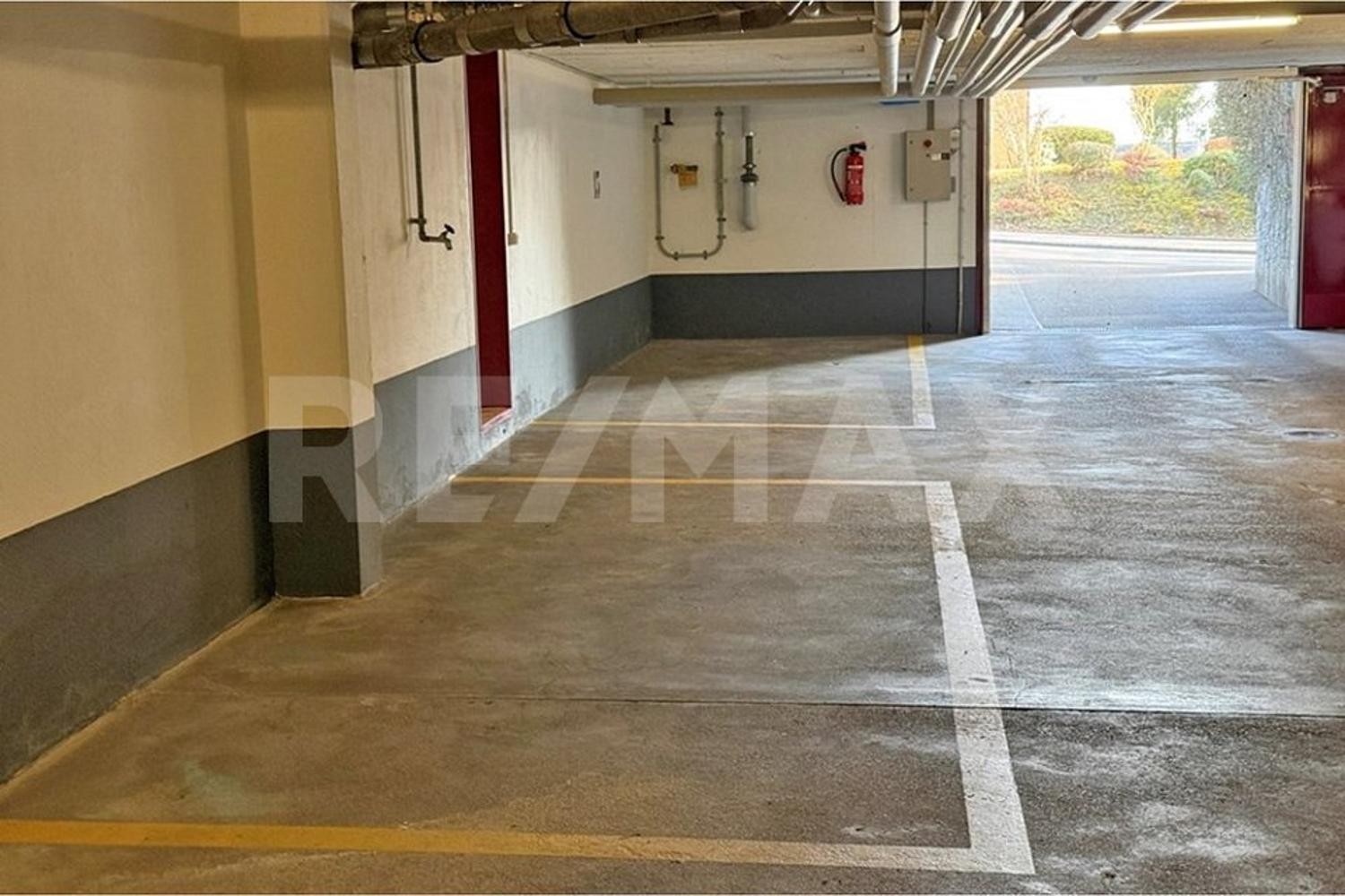 Posto auto interrato di 13m²