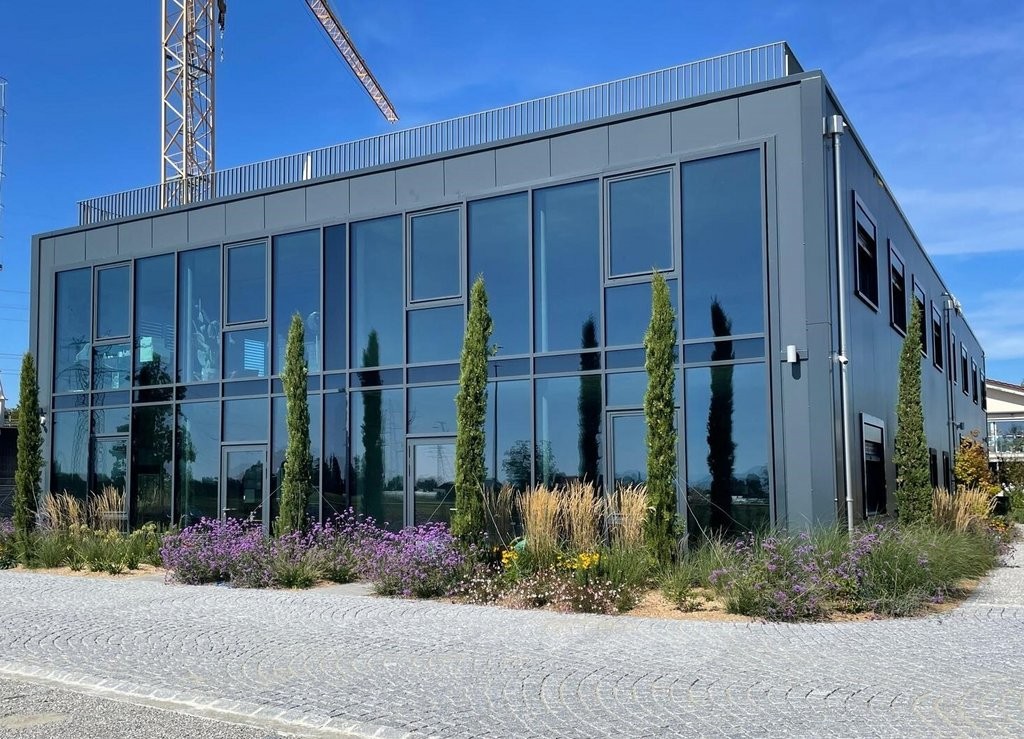 82m² negozio