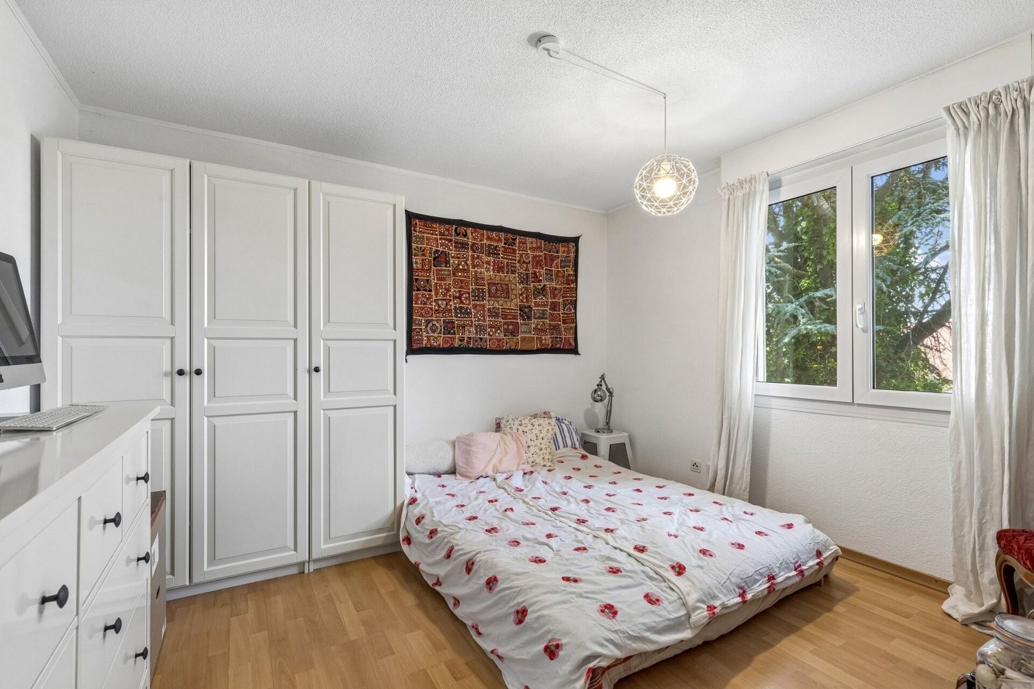 8 ½ rooms single house