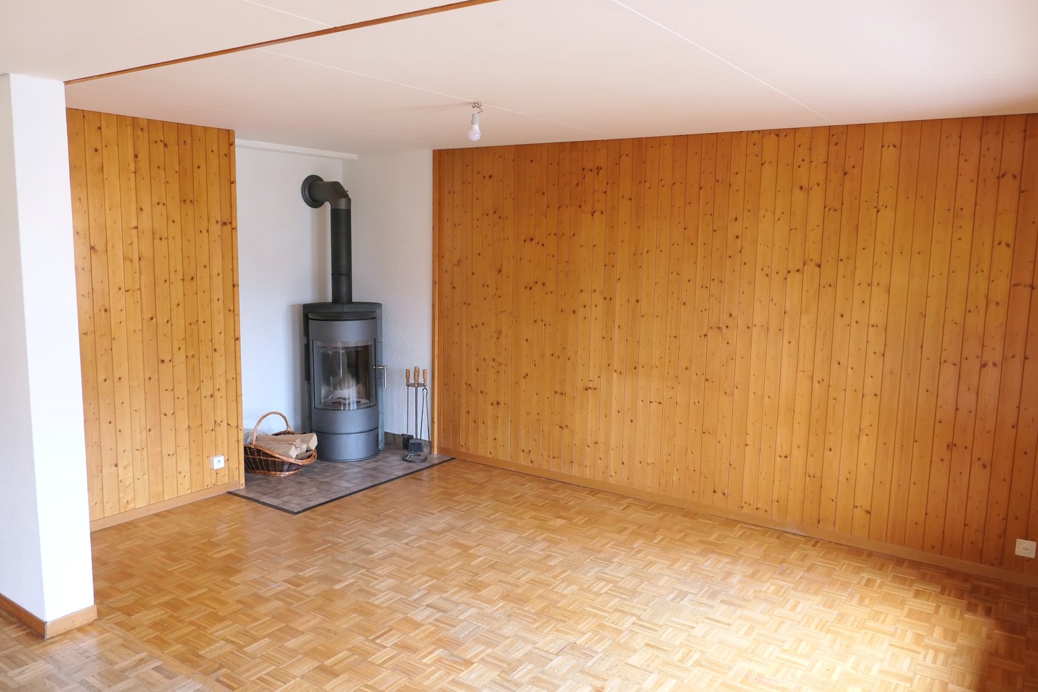 10 rooms single house