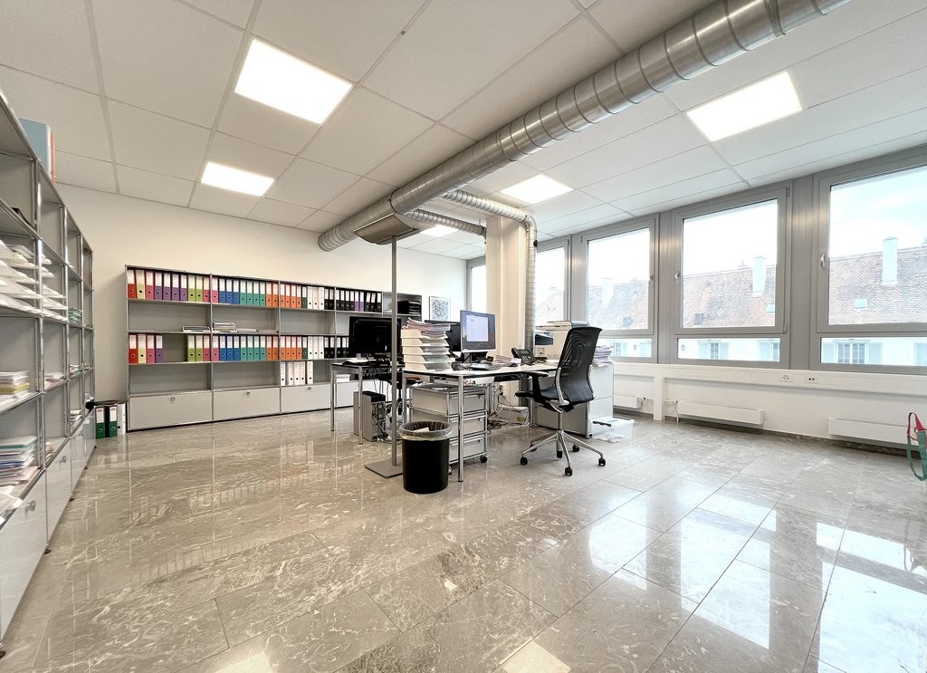 ufficio di 233m²