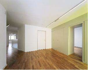 155m² office
