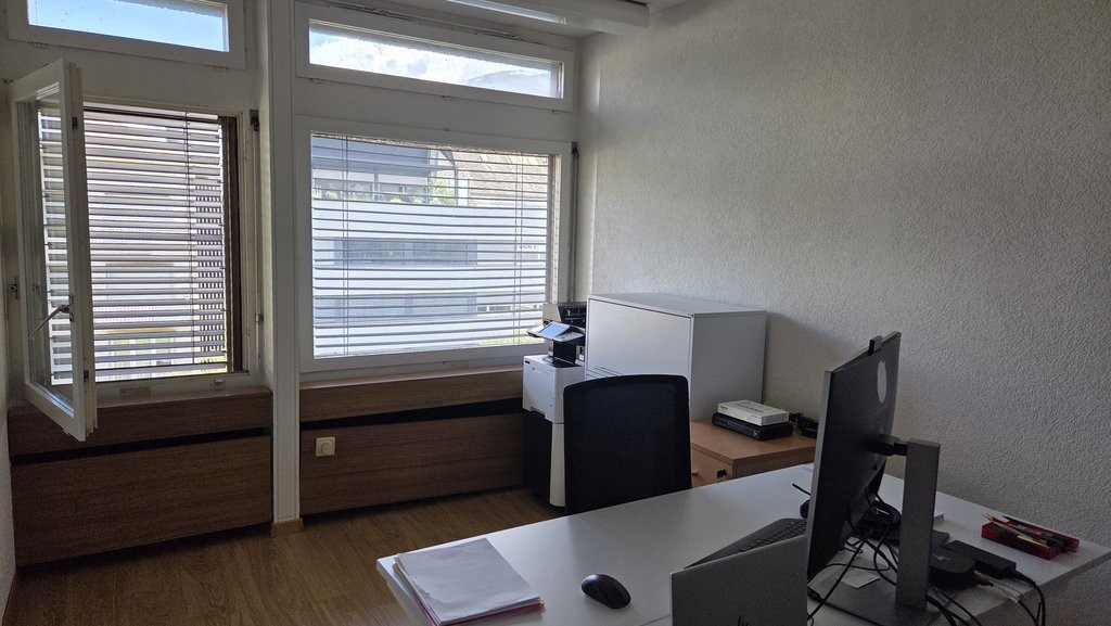 19m² office