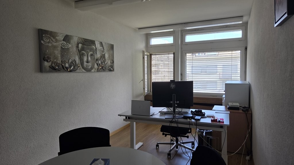 19m² office
