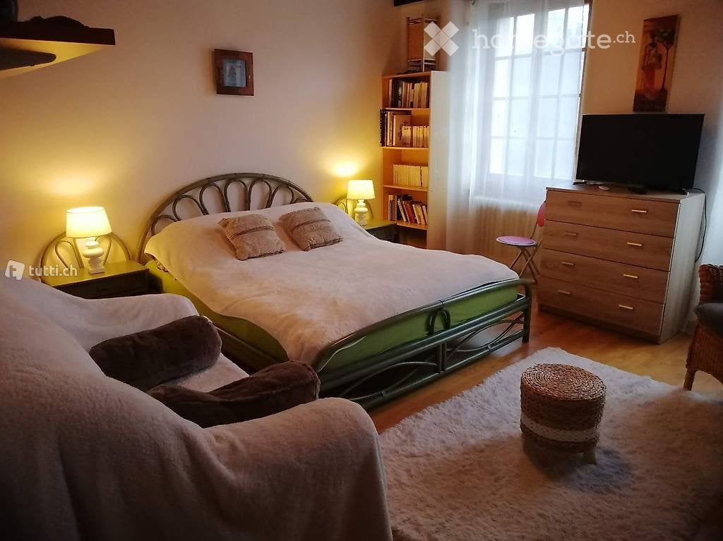 1 room single room
