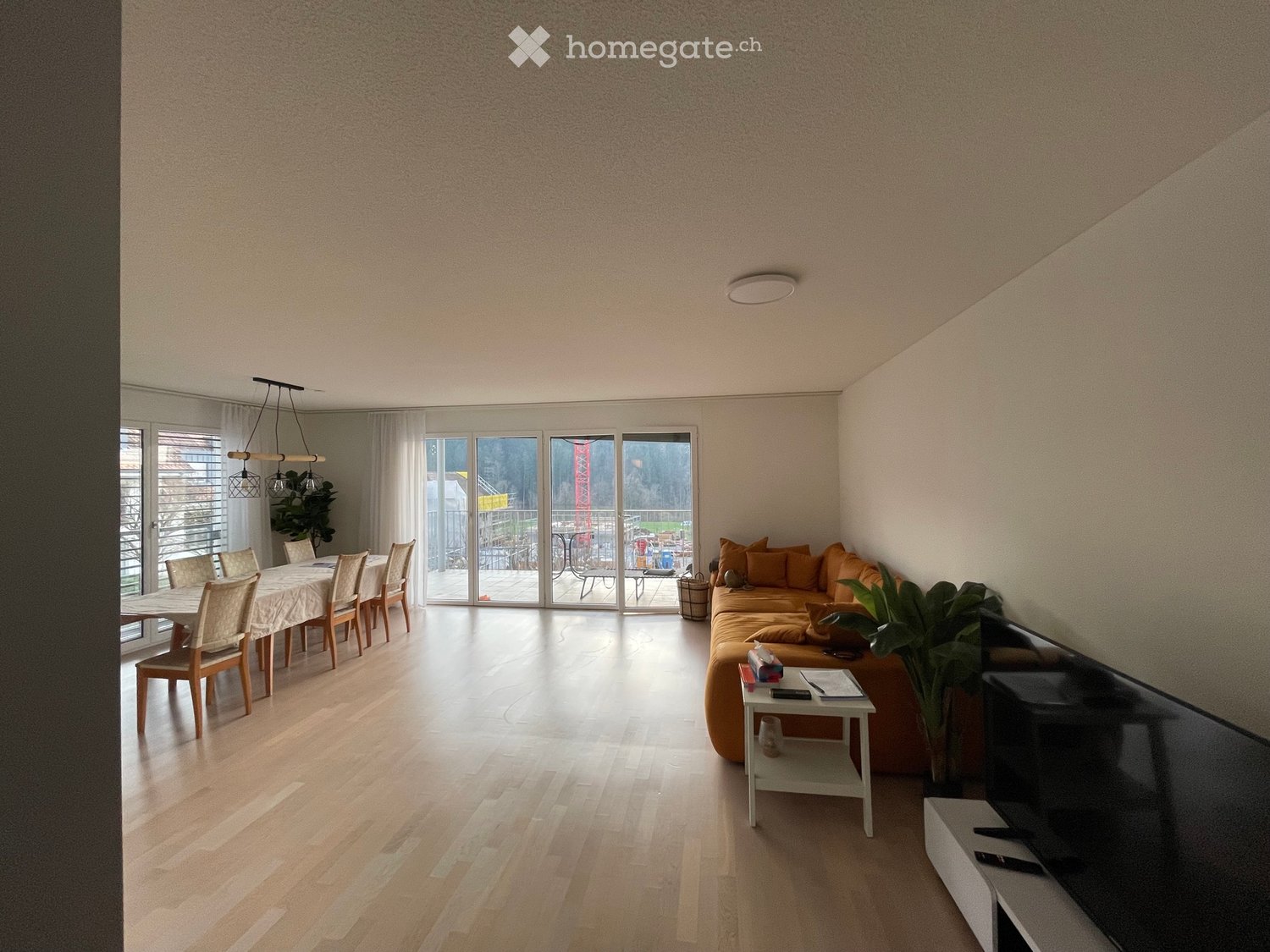1 room single room