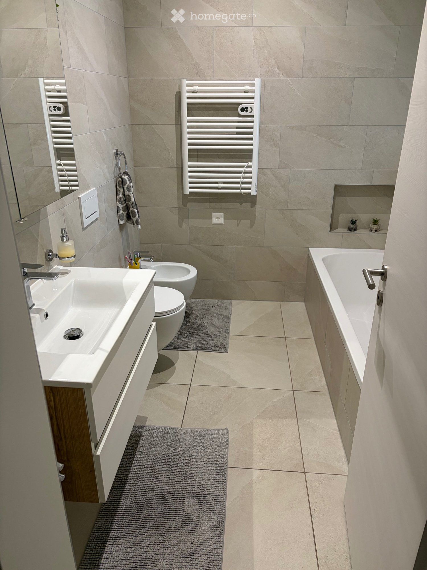 4 rooms apartment