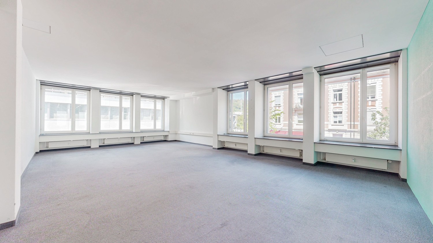 456m² office