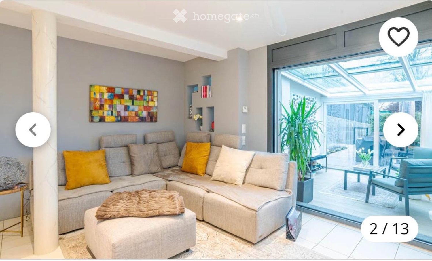 5 rooms apartment