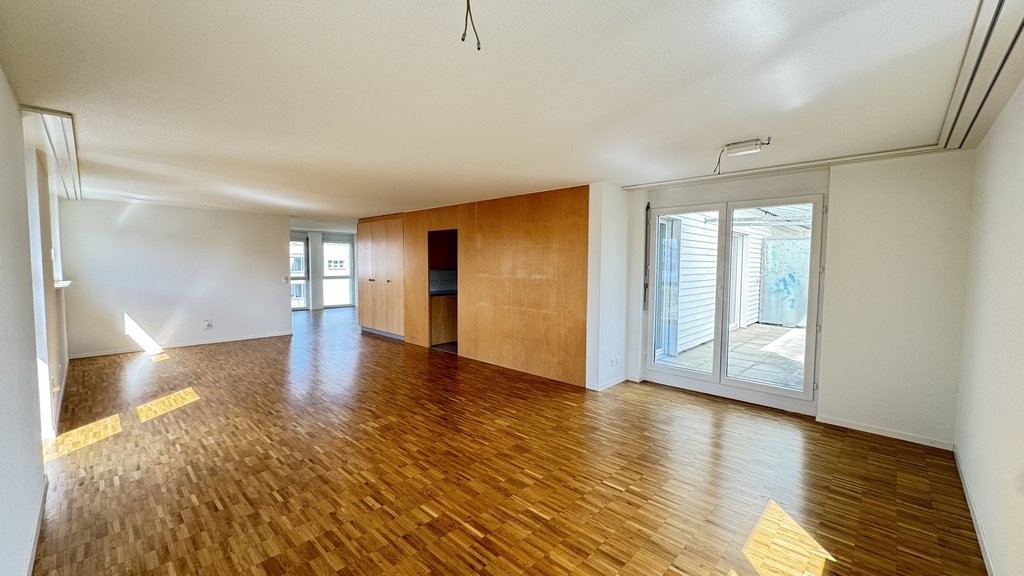 128m² practice