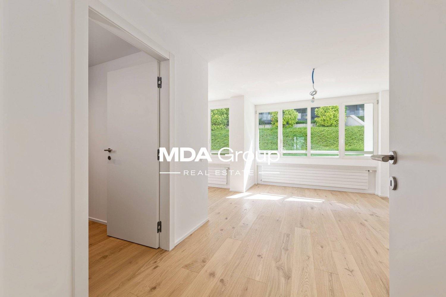 5 rooms apartment