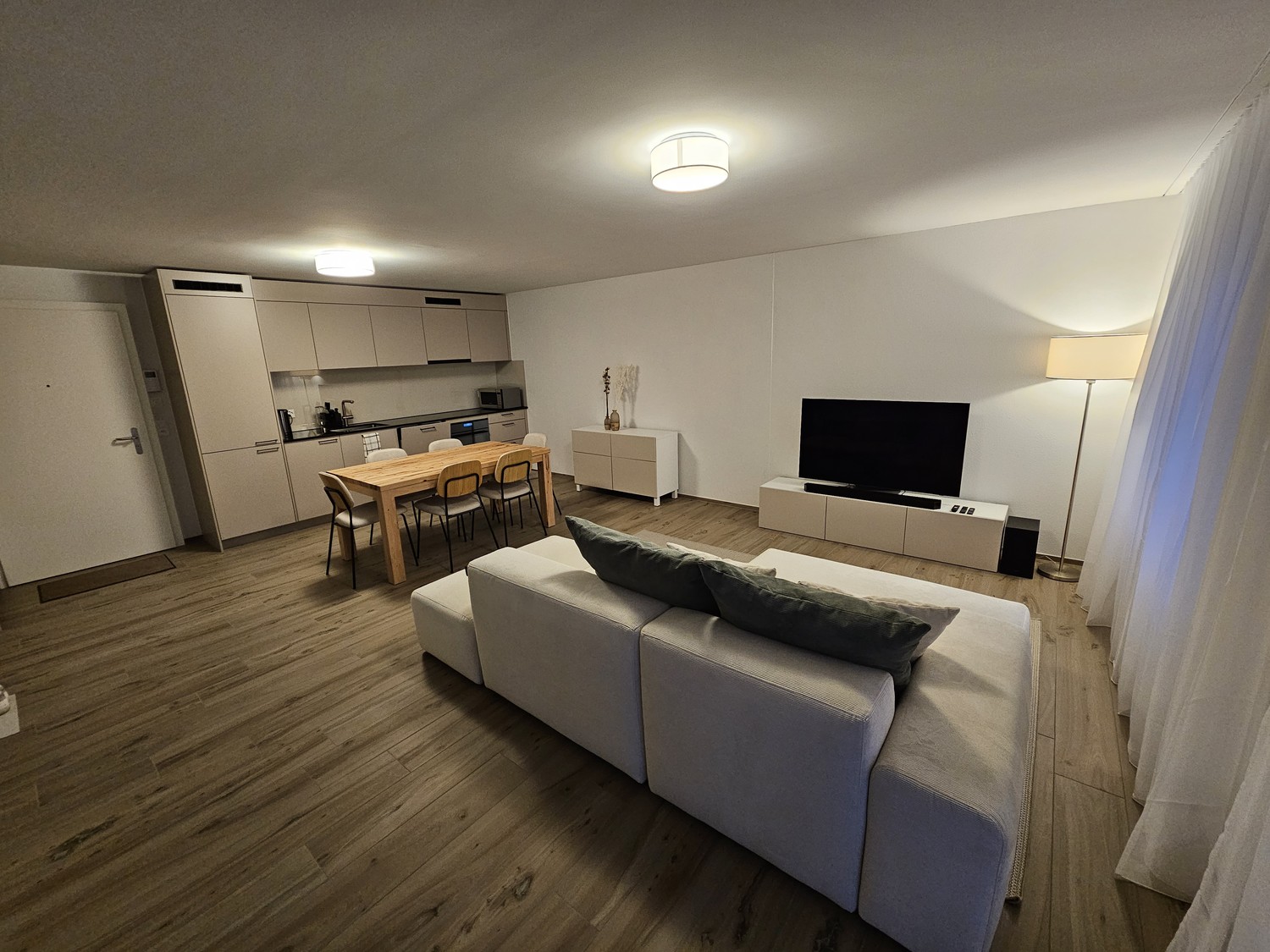 2 ½ rooms apartment