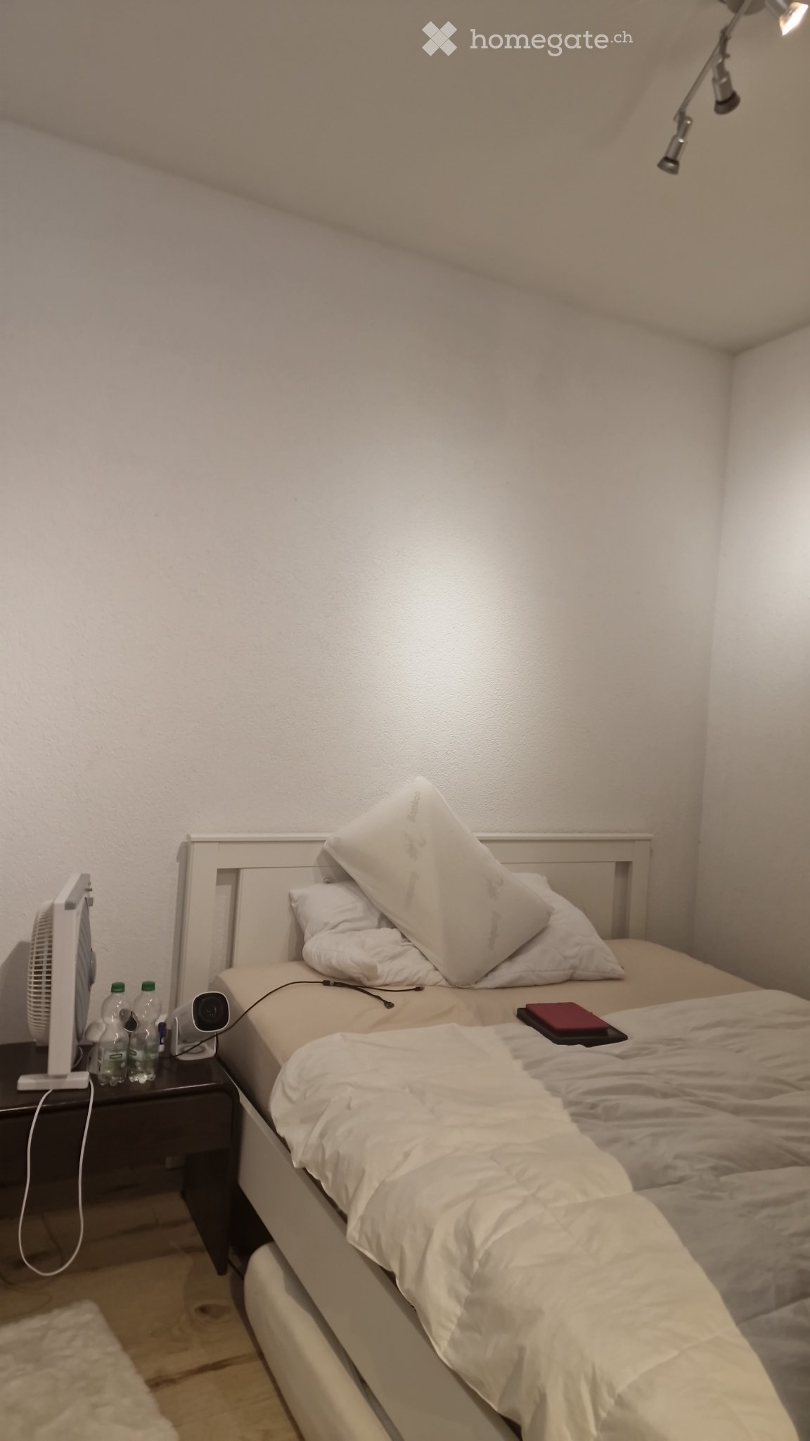1 room single room