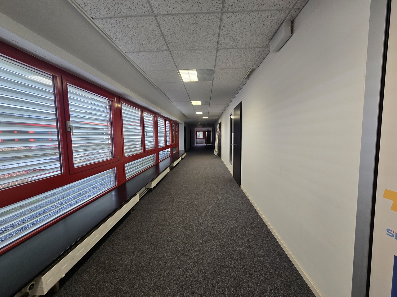 57m² office