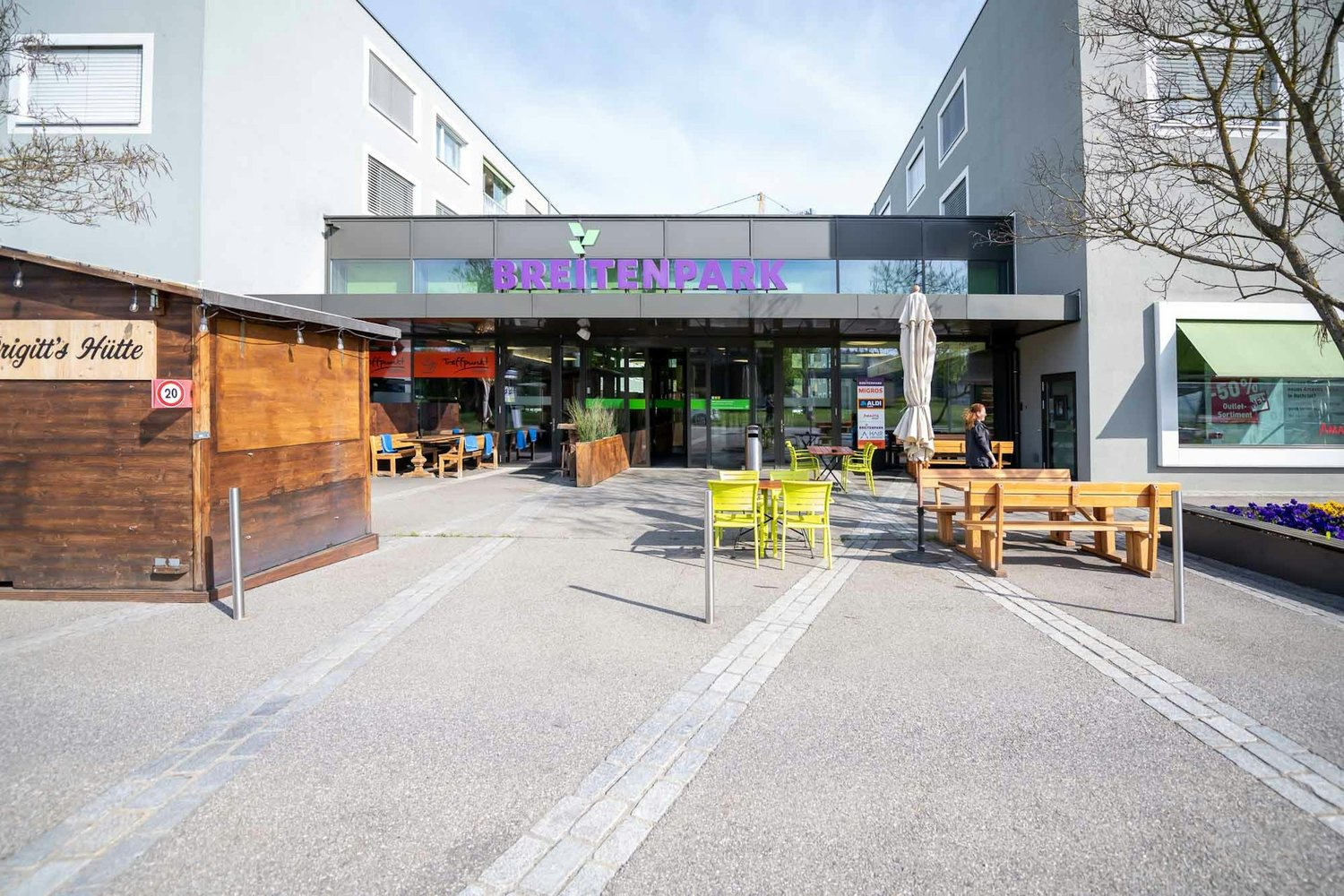 negozio di 230m²
