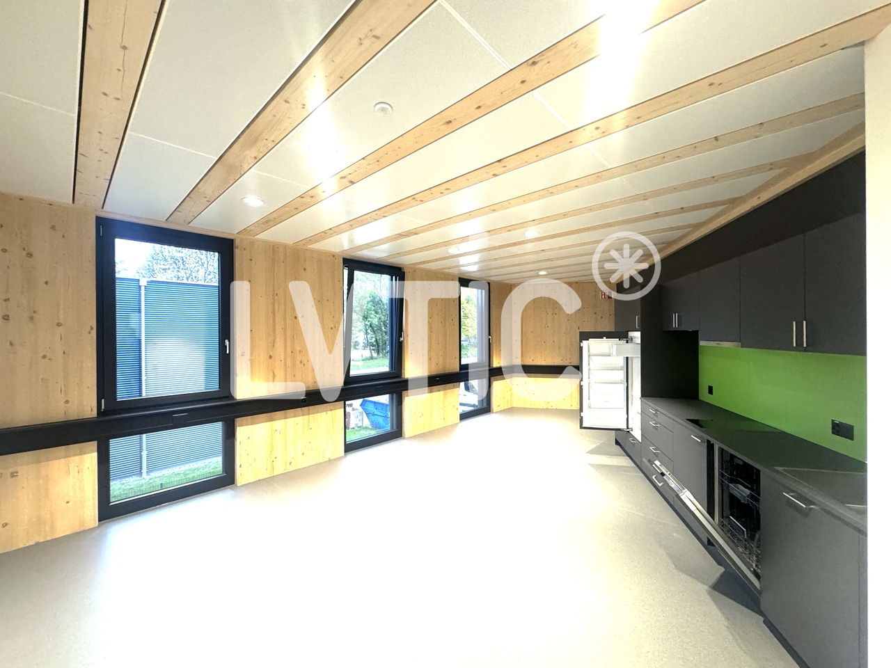 245m² ufficio