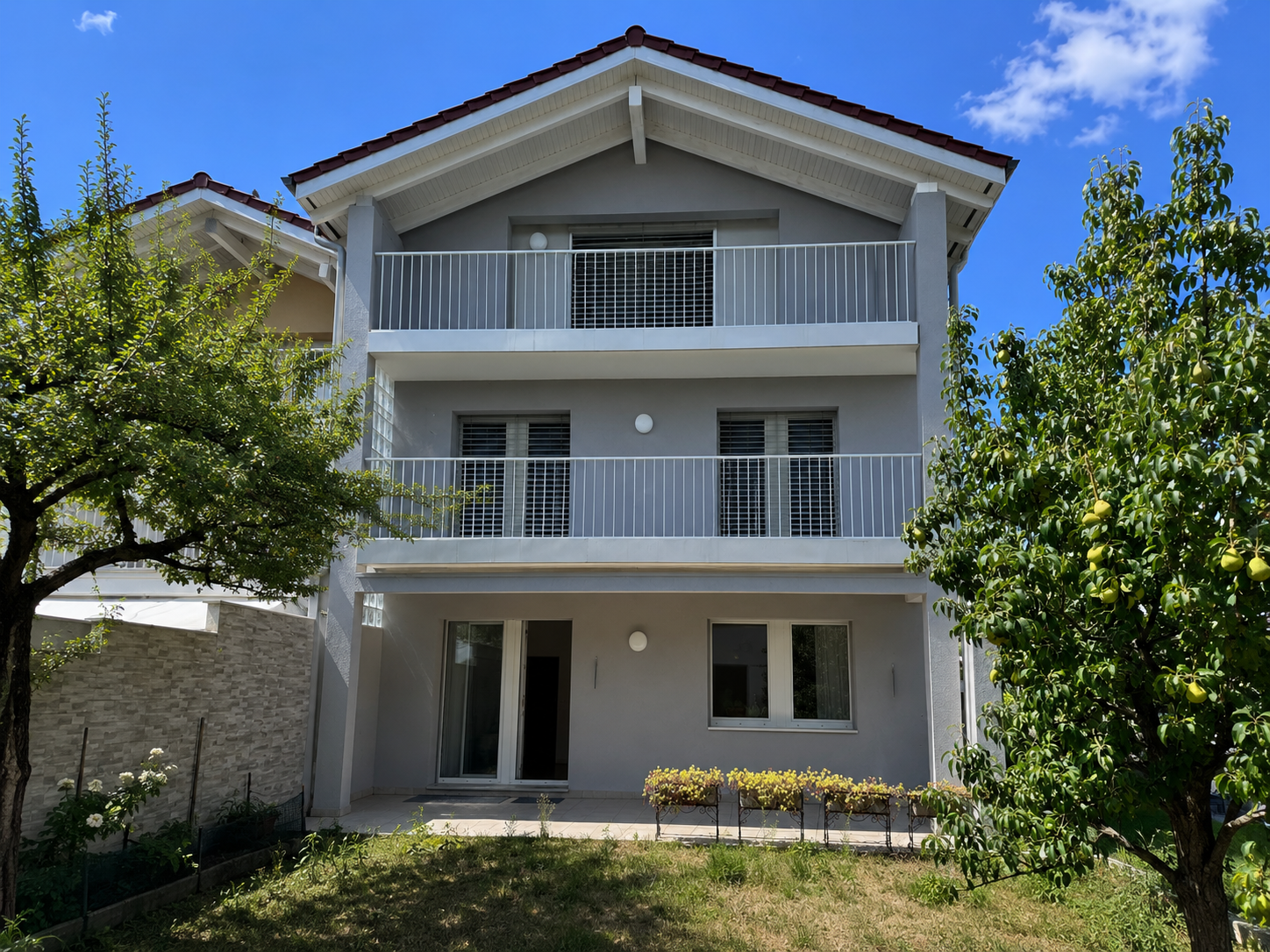5 rooms duplex house