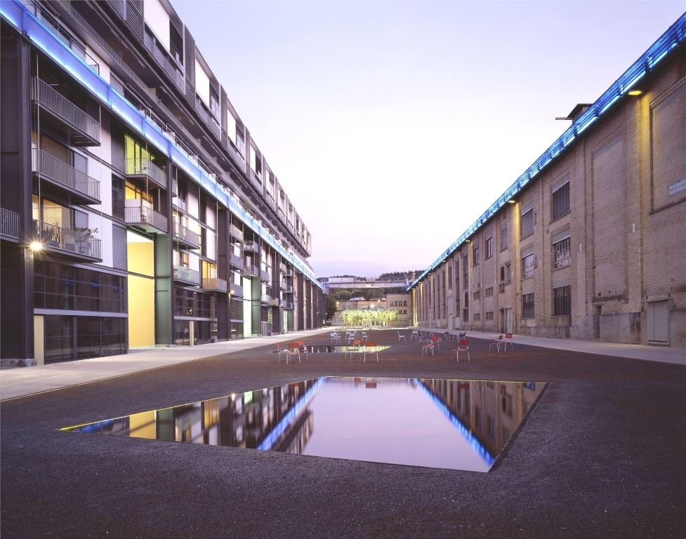 170m² commercial
