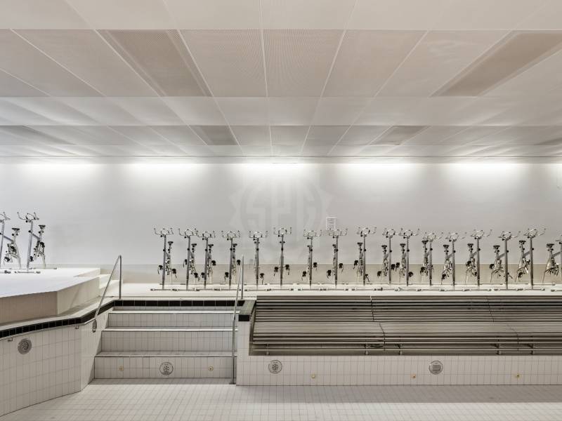 788m² office