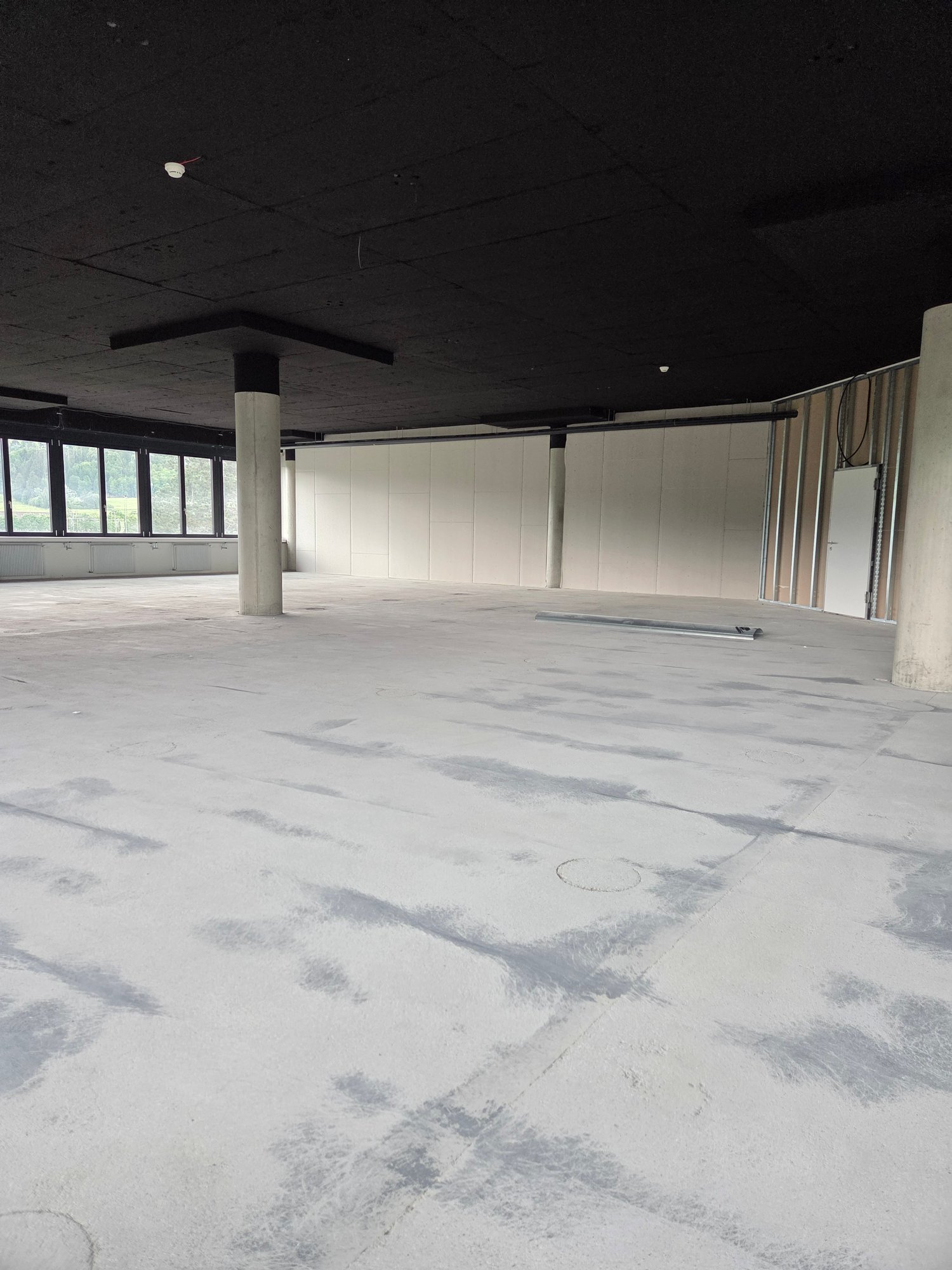 500m² commercial