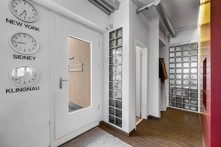 3 ½ vani loft