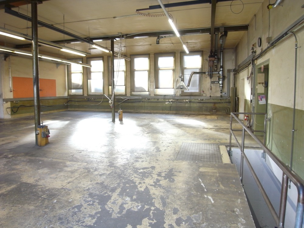 228m² commercial
