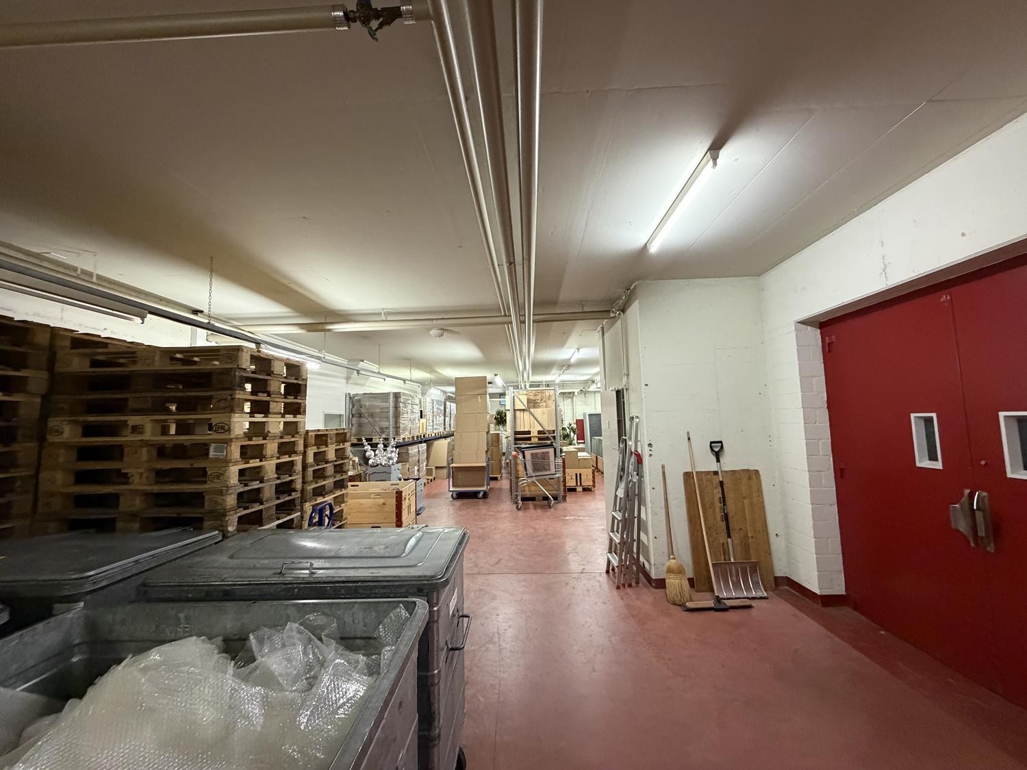 1415m² commercial
