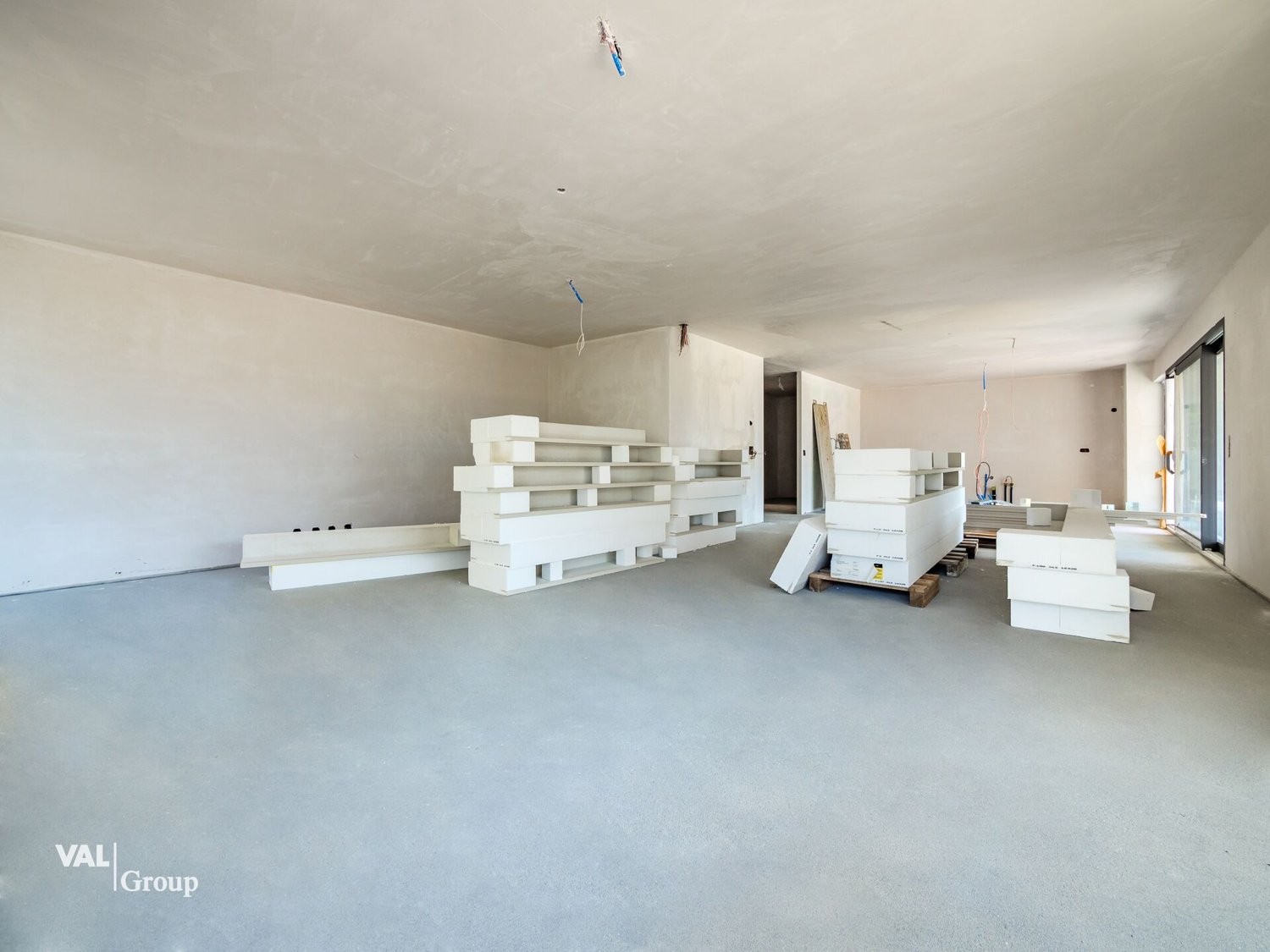 5 ½ rooms attic flat
