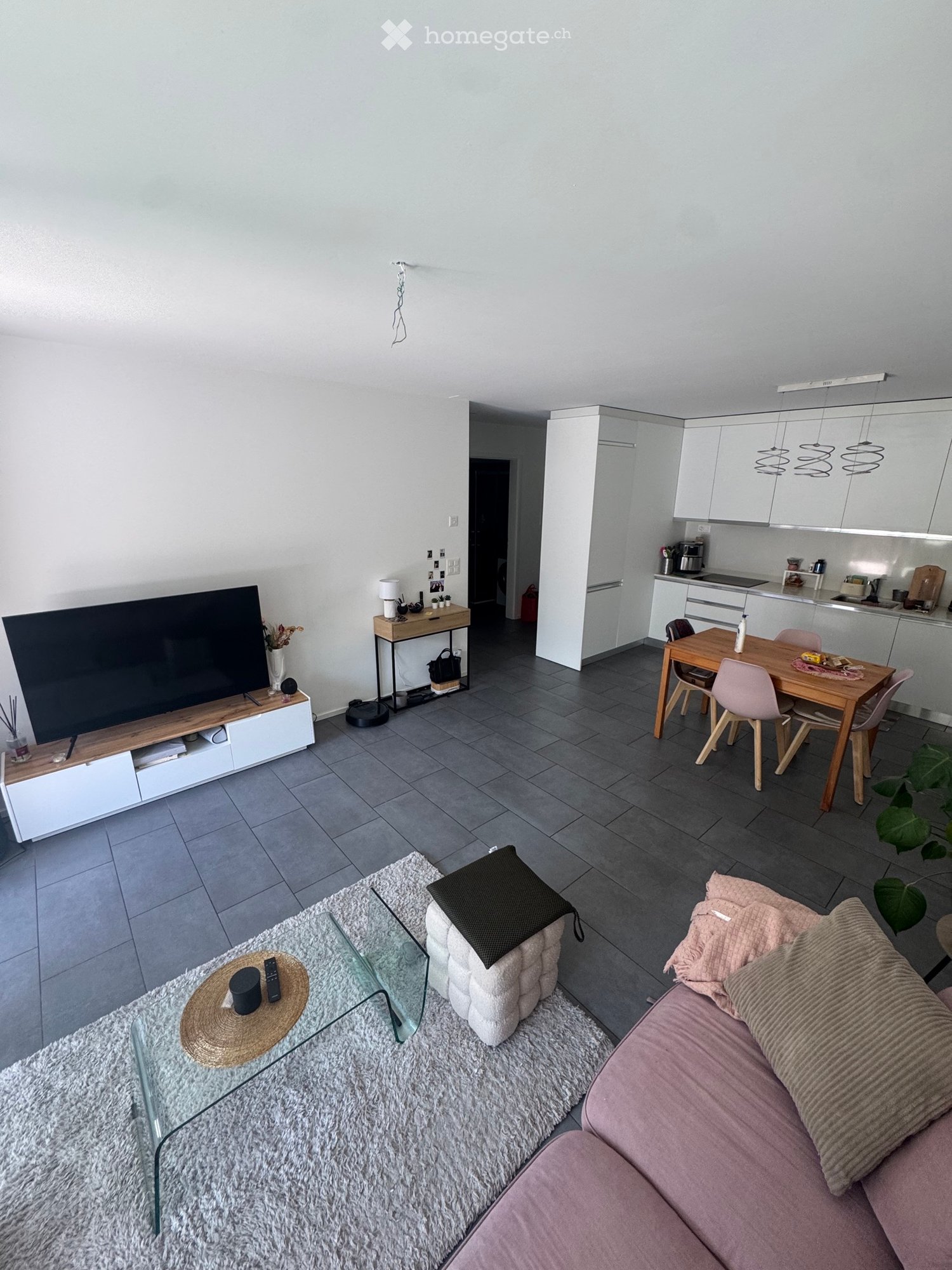 3 rooms apartment