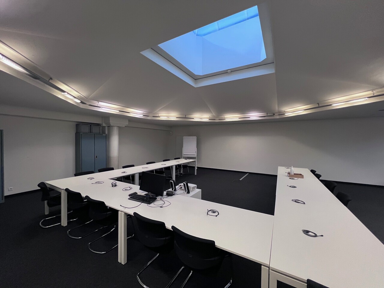 ufficio di 1410m²