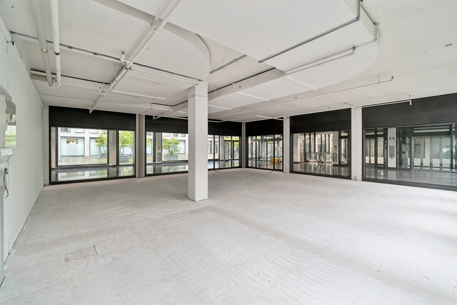 negozio di 107m²