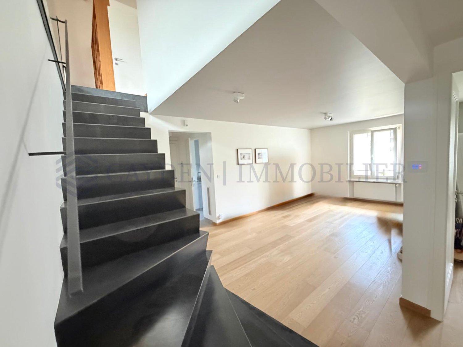 6-Zimmer-Wohnung