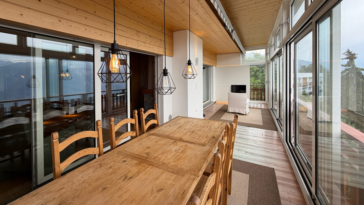 Möblierte 4 ½ Zimmer Wohnung
