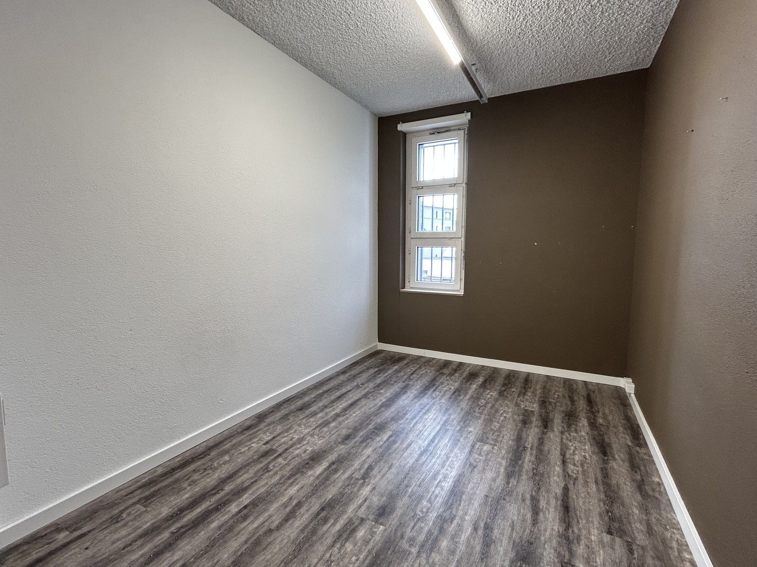 100-500m² ufficio