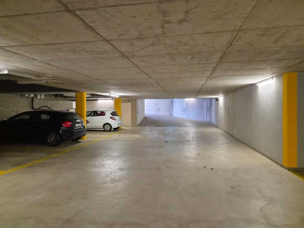 Underground slot